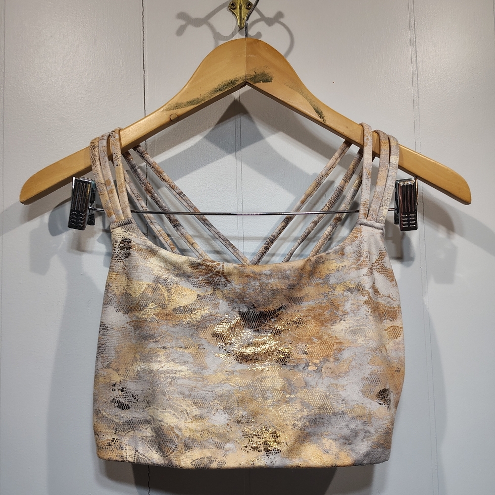 Athleta Hyper Focused Sports Bra Medium Strappy Criss Cross Back Gold Foil‎